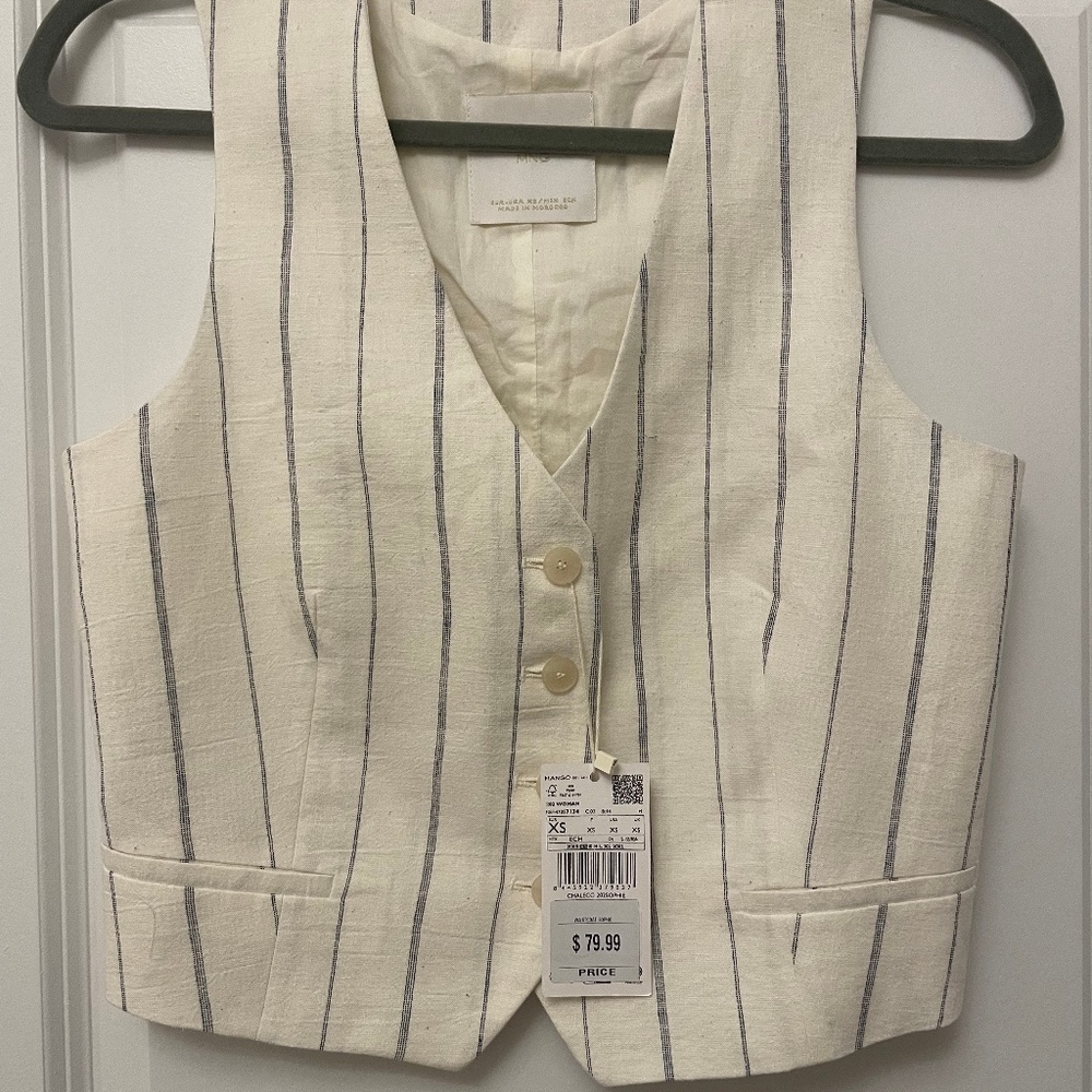 NWT TAYLORED PINSTRIPE VEST
